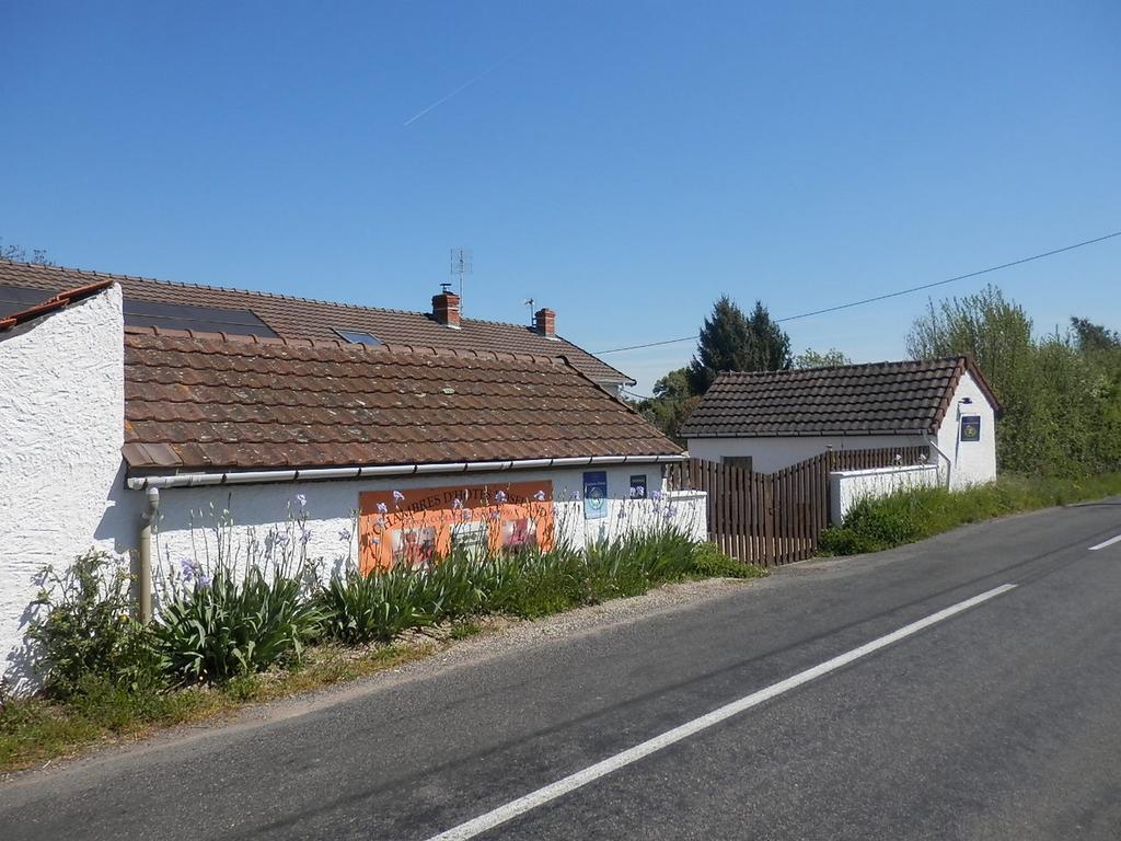 Chambres D'Hotes Roseland Paray-le-Monial Exteriör bild