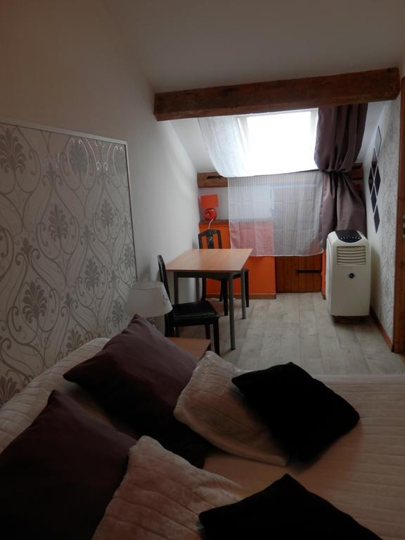Chambres D'Hotes Roseland Paray-le-Monial Exteriör bild